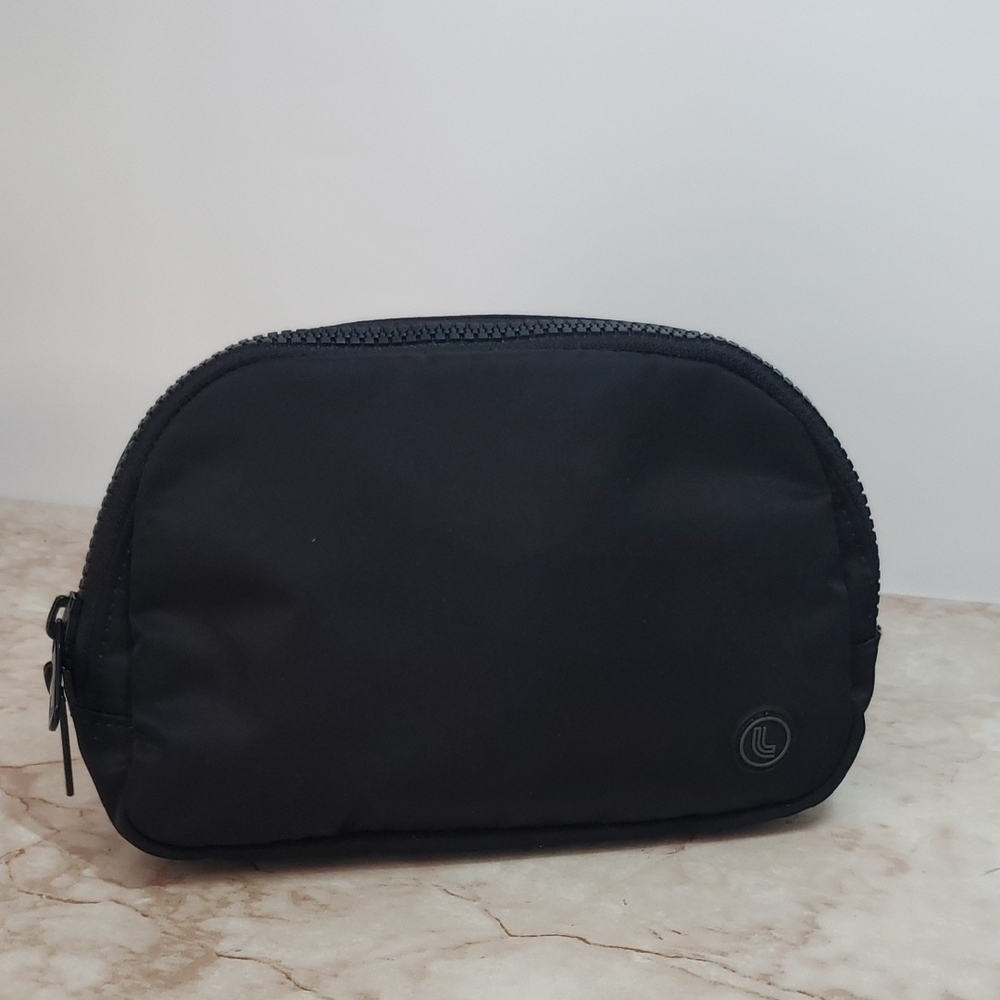 Lole Black Travel Pouch